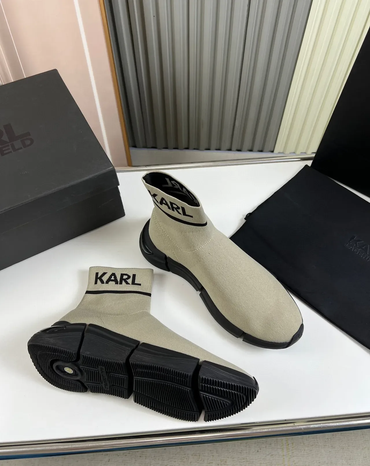 KARL Sock-Fit Knit Slip-On Lifestyle Sneakers 5