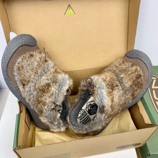 Keen Howser Beige Brown Slip-On Shearling-Lined Casual Shoes 6