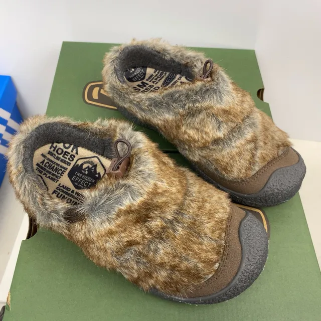Keen Howser Beige Brown Slip-On Shearling-Lined Casual Shoes 8