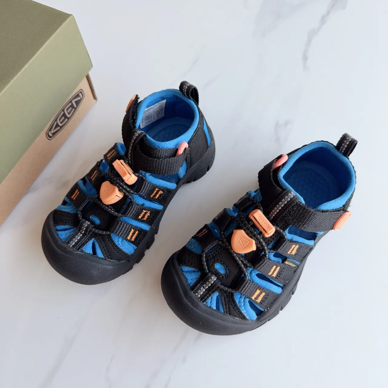 Keen Multicolor Beige Open-Toe Multi-Strap Casual Sandals 9