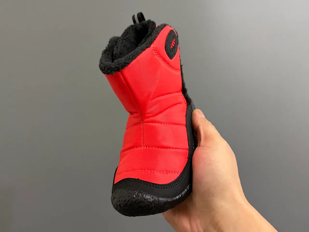 KEEN Red Black Quilted Nylon Upper Fold-Down Shearling-Lined Cuff Snow Boots 18