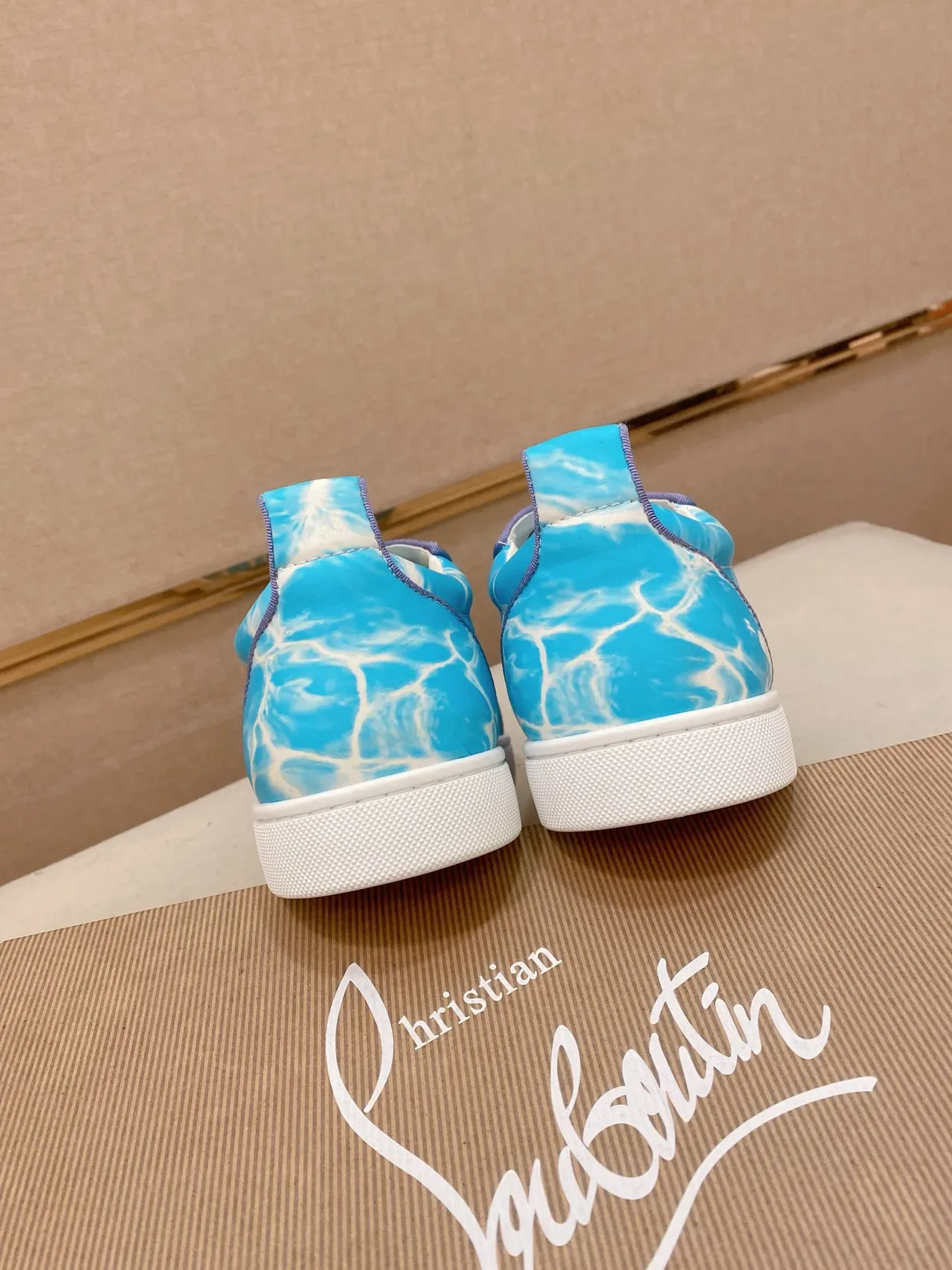 Marbled Blue and White Low-Top Lifestyle Sneaker 3