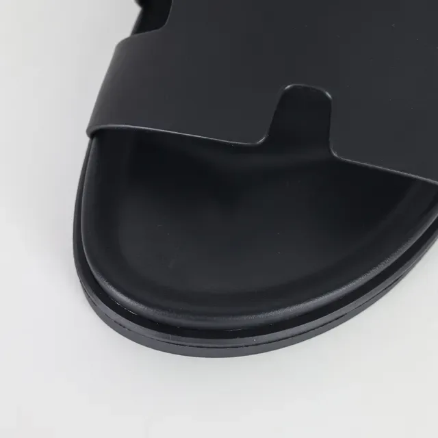 Matte Black Dual-Strap Cutout Slide Casual Sandals 5