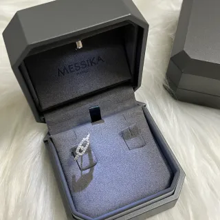 Messika Gray Silver Pavé-Set Oval-Link Motif Earrings