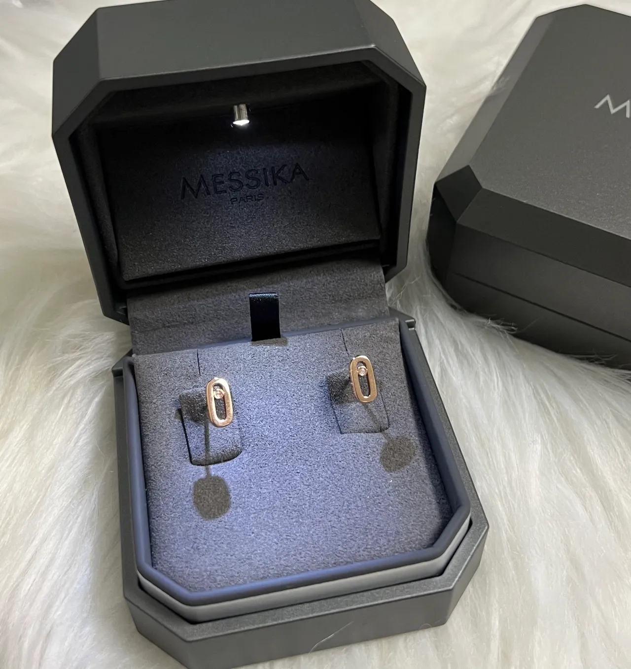 Messika Oval Open-Frame Single Stone Stud Earrings 2