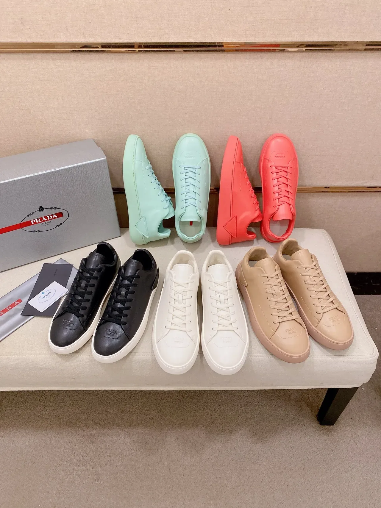 Mint Green Minimalist Low-Top Lifestyle Sneaker 2