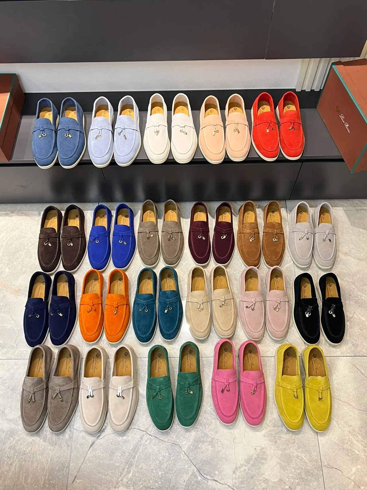 Multicolor Tassel-Front Suede Upper Loafer 1