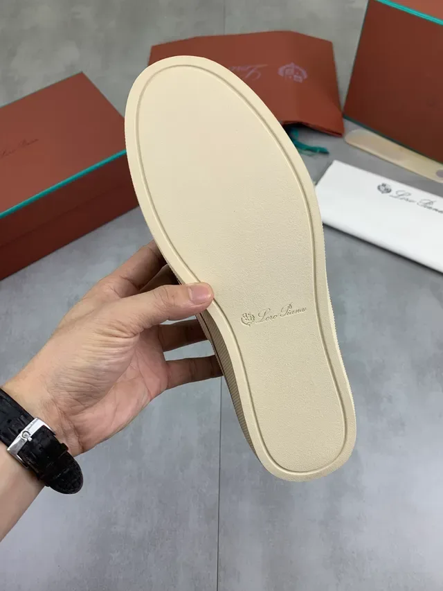 Navy Pebbled Upper Beige Sole Lace-Up Casual Shoe 2