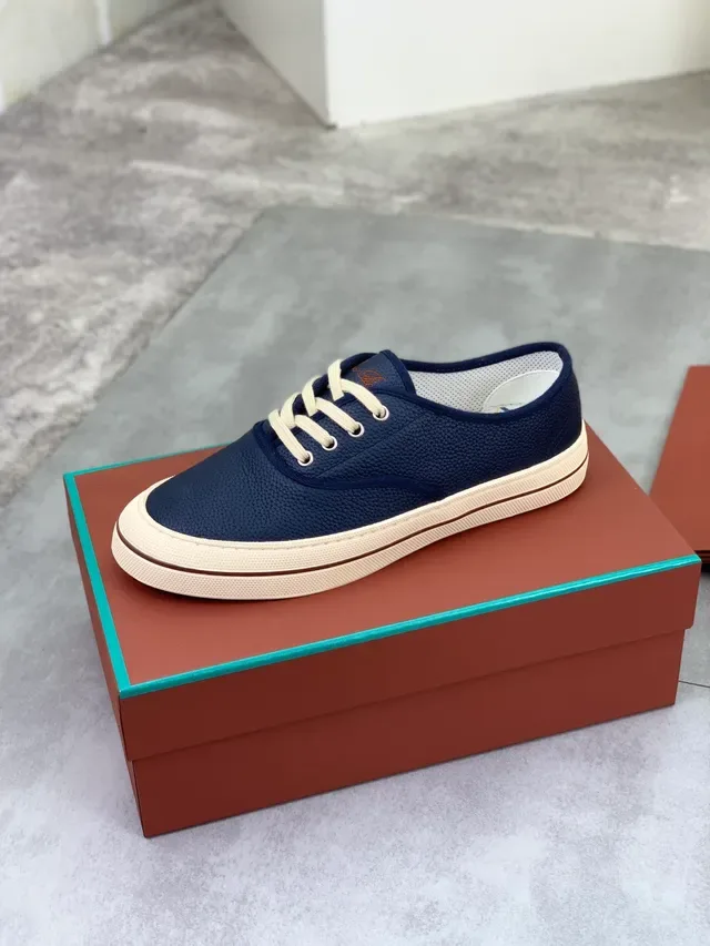 Navy Pebbled Upper Beige Sole Lace-Up Casual Shoe 4