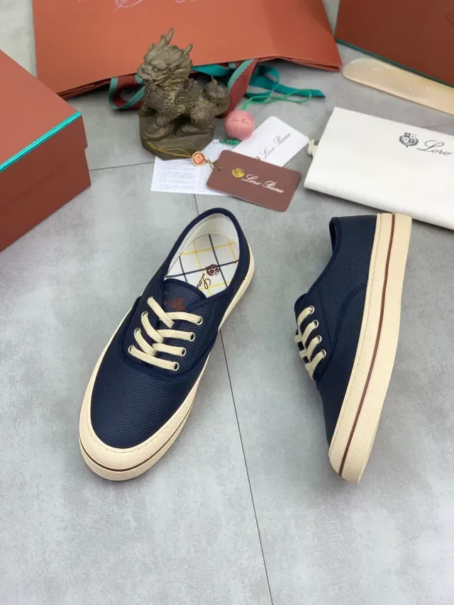 Navy Pebbled Upper Beige Sole Lace-Up Casual Shoe 5