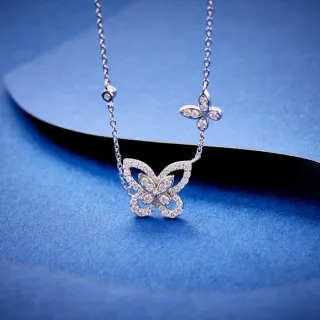 Collar de Mariposa de Cristal Pavé