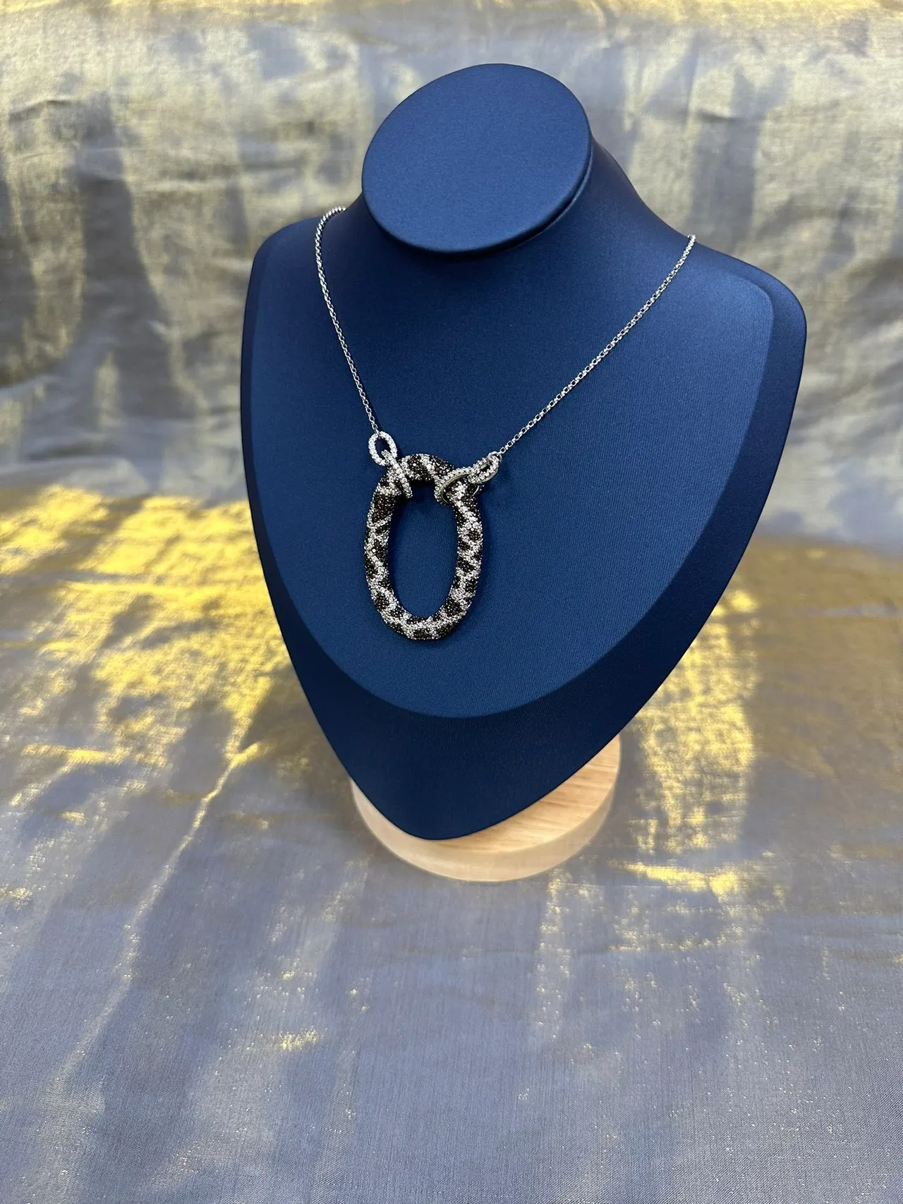 Pavé Oval Knot Bail Pendant Necklace 7