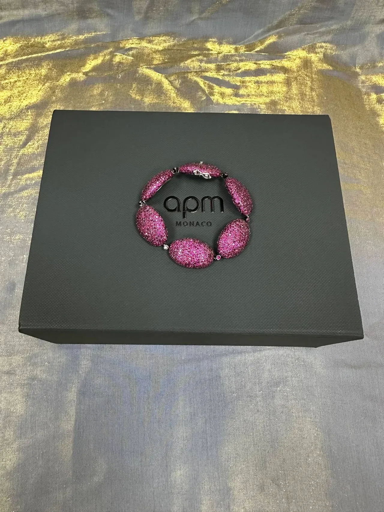 Pavé Pink Three-Stone Oval and Round Link Bracelet 4