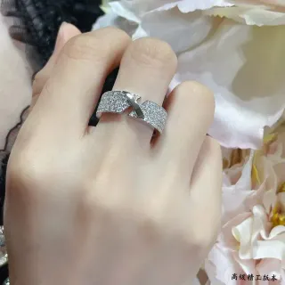 Pavé-Set Crossover Wide Band Ring
