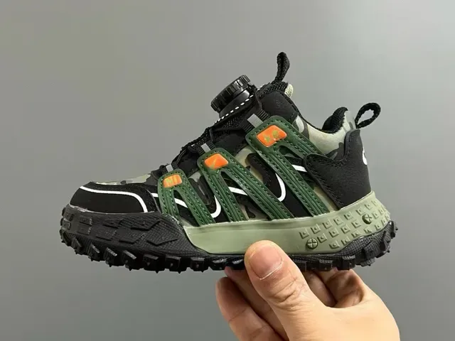 Pink Camo BOA Dial Adventure Sneakers 7