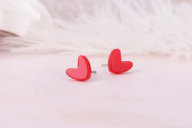 Red Glossy Heart-Shaped Pair Jewelry 2