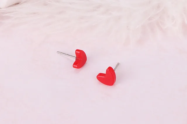 Red Glossy Heart-Shaped Pair Jewelry 6