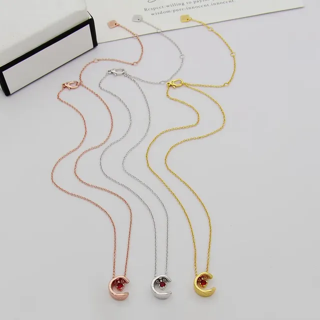 Red Gold Crescent Moon Pendant Gemstone Centerpiece Necklace 7