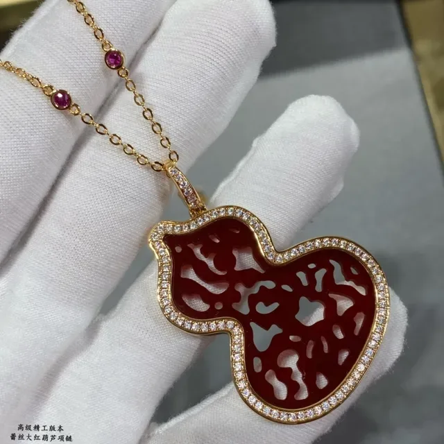 Red Gold Gourd-Shaped Filigree-Carved Stone Necklace 7