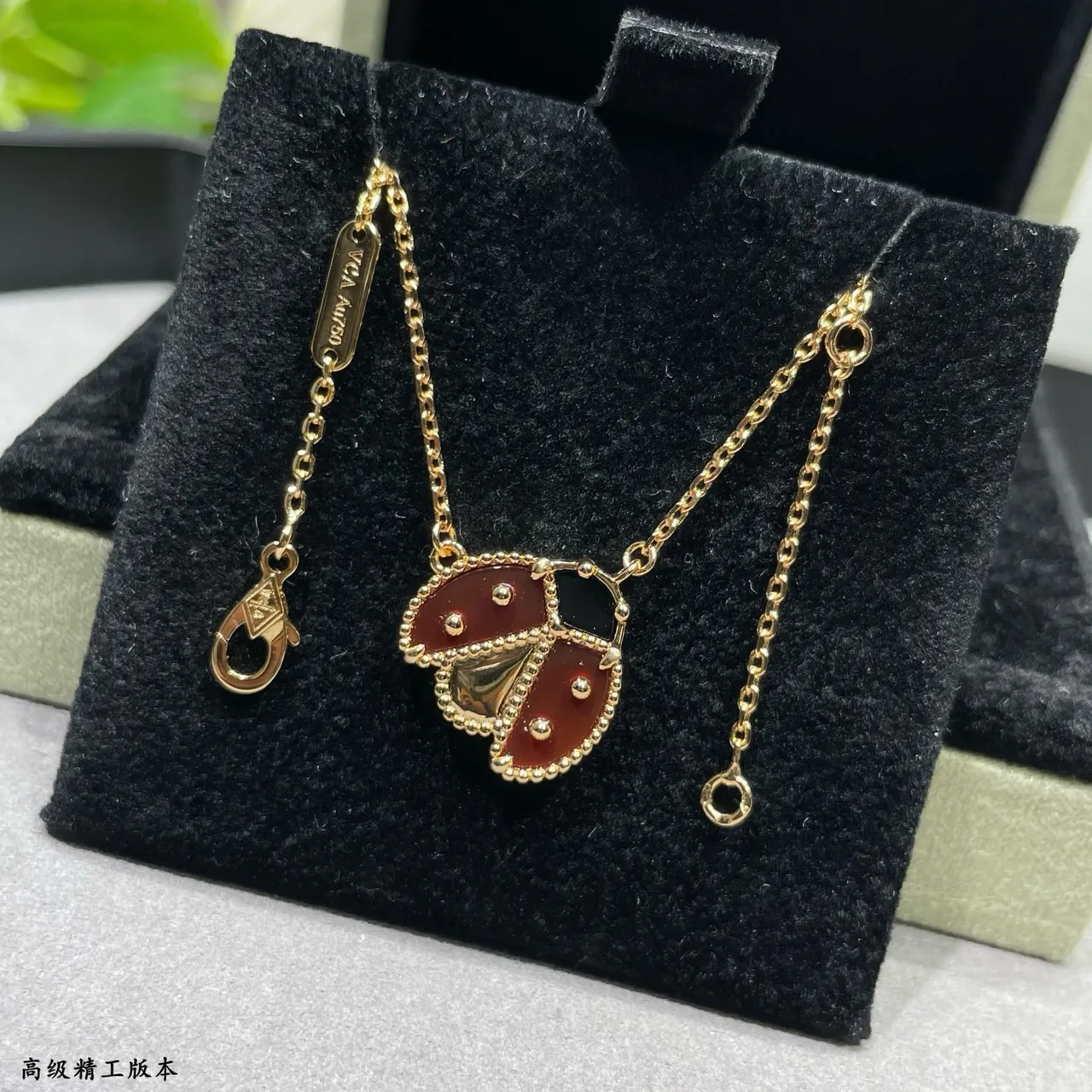 Red Gold Ladybug Motif Enamel Inlay Necklace 7