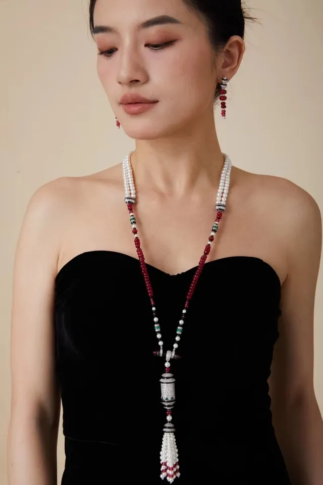 Red White Beaded Tassel Pendant Necklace 8