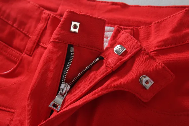 Red Zippered Thigh Pocket Quilted Knee Pants 18