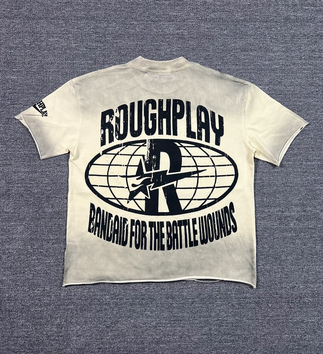 Roughplay Acid-Wash Graphic Print T-Shirt 5