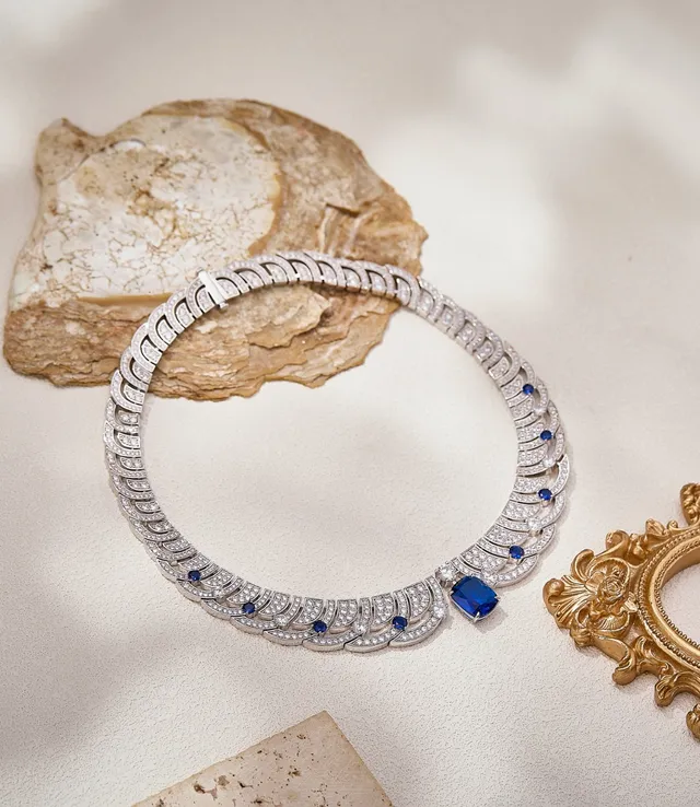 Scalloped Pavé Diamond and Sapphire Collar Necklace 5