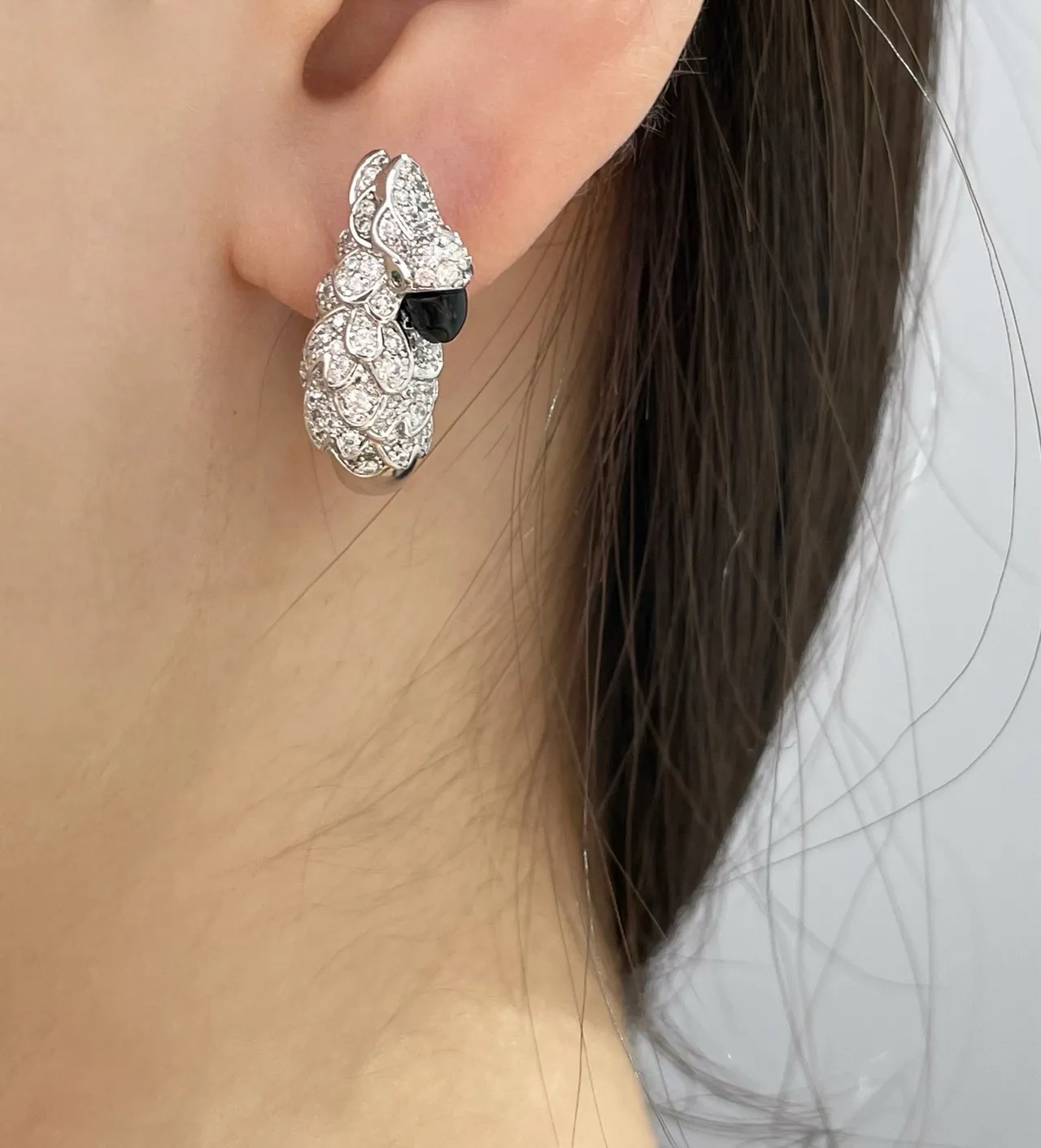 Silver Black Dragon-Head Motif Pavé-Set Stones Earrings 8