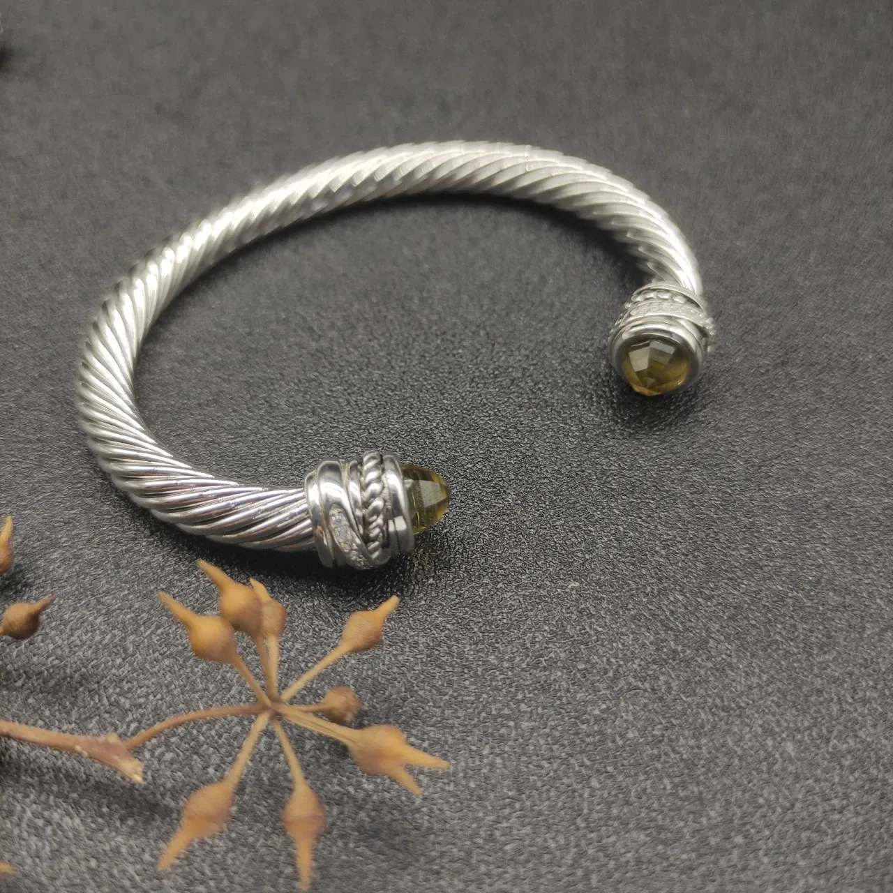 Silver Brown Twisted Cable Construction Faceted Olive-Green Stone Terminals Bracelet 8