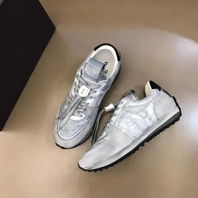 Silver-Gray Textured Retro Runner Lifestyle Sneakers 7