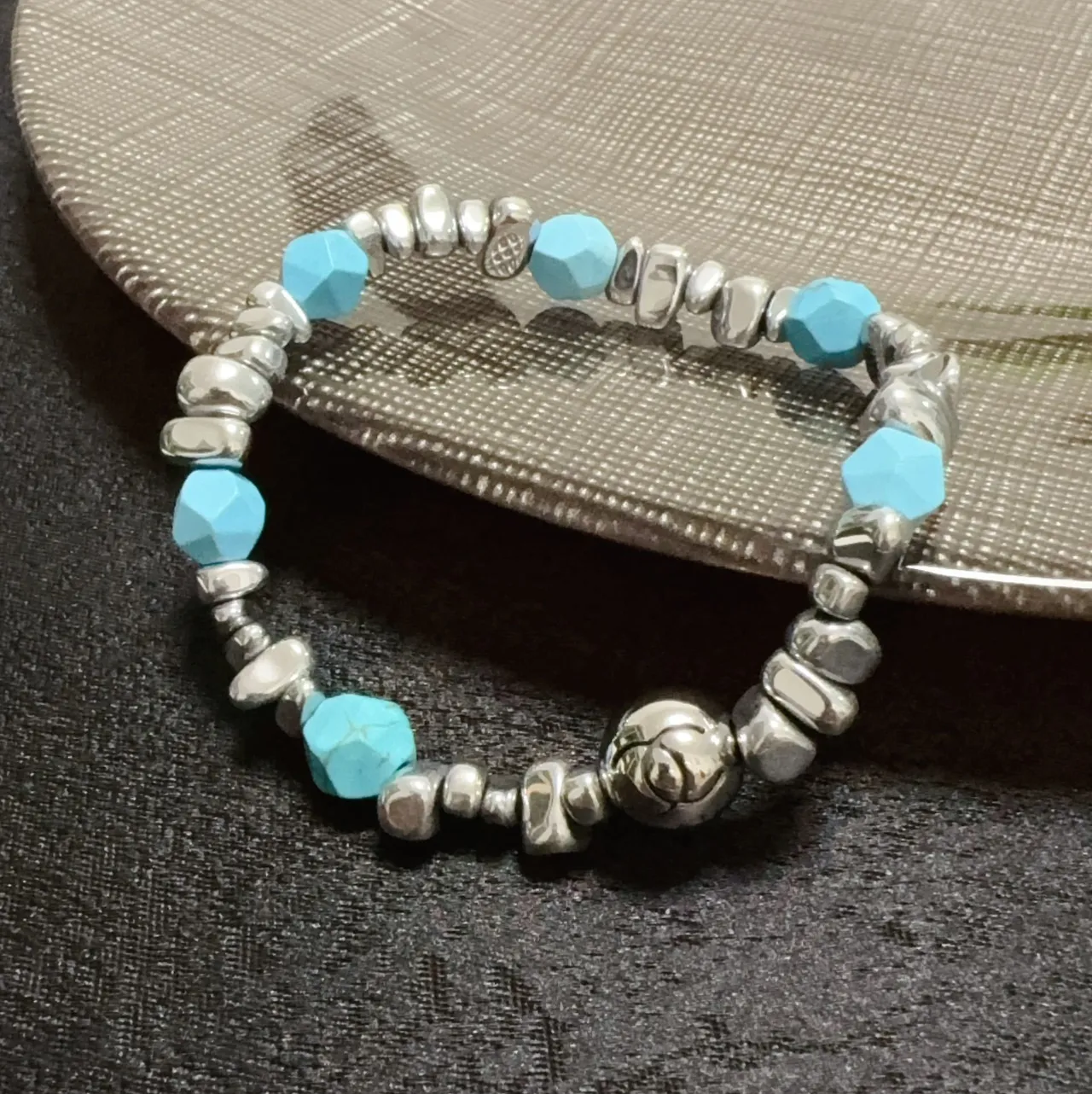 Silver-Tone and Turquoise Beaded Stretch Bracelet 4