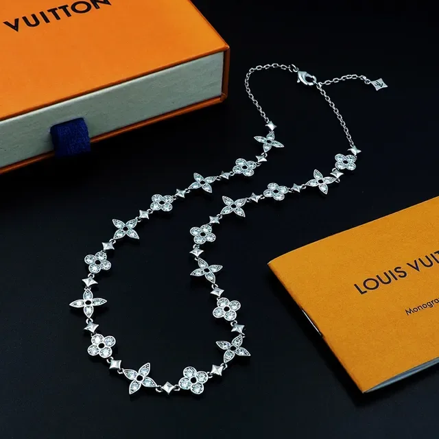 Silver-Tone Floral and Star Motif Pavé Crystal Necklace 9