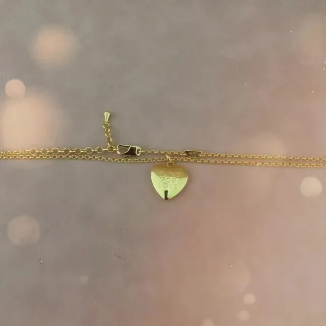 Silver-Toned Heart Pendant Fine Chain Necklace 5