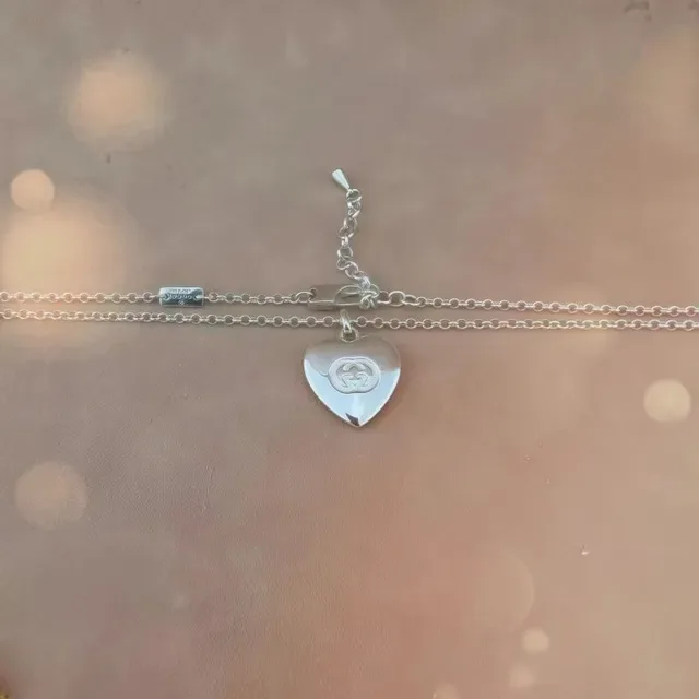 Silver-Toned Heart Pendant Fine Chain Necklace 6