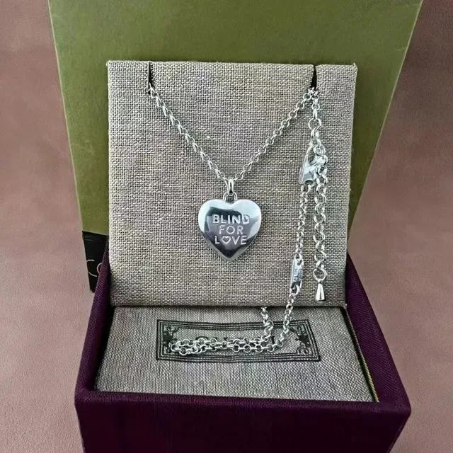 Silver-Toned Heart Pendant Fine Chain Necklace 8
