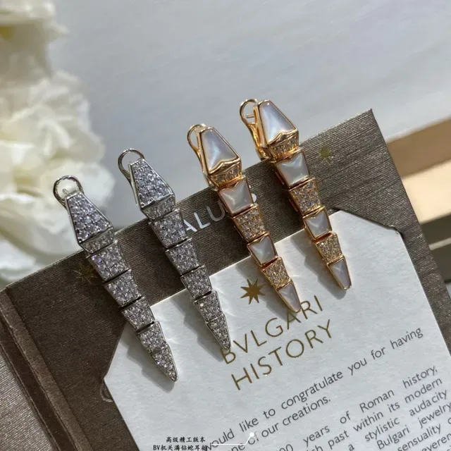 Silver White Geometric Segmented Spike Pavé-Set Crystals Earrings 6