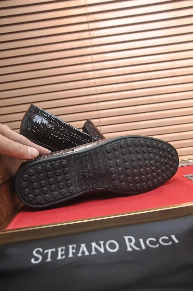 Stefano Ricci Crocodile-Embossed Glossy Black Loafers 3