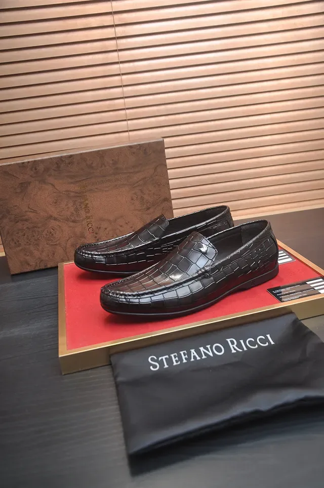 Stefano Ricci Crocodile-Embossed Glossy Black Loafers 4