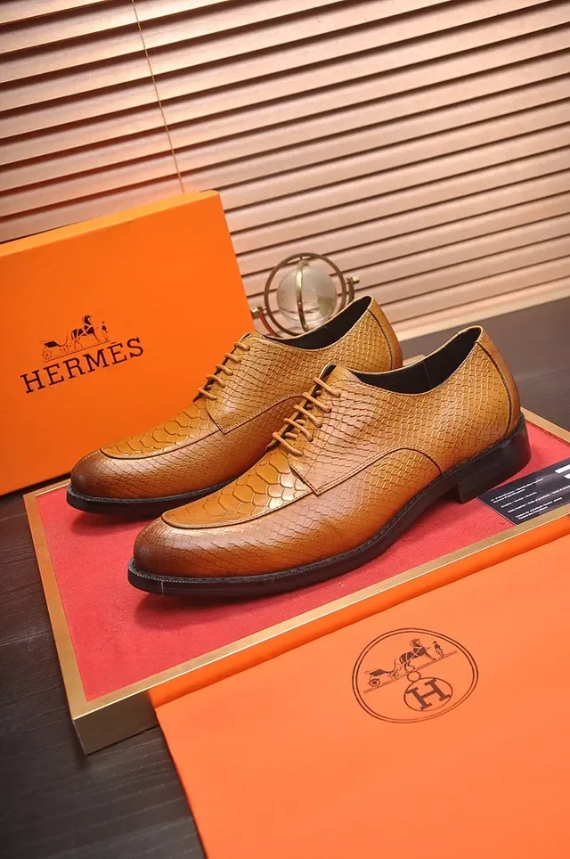 Tan Snake-Embossed Cap-Toe Oxford Shoes 4