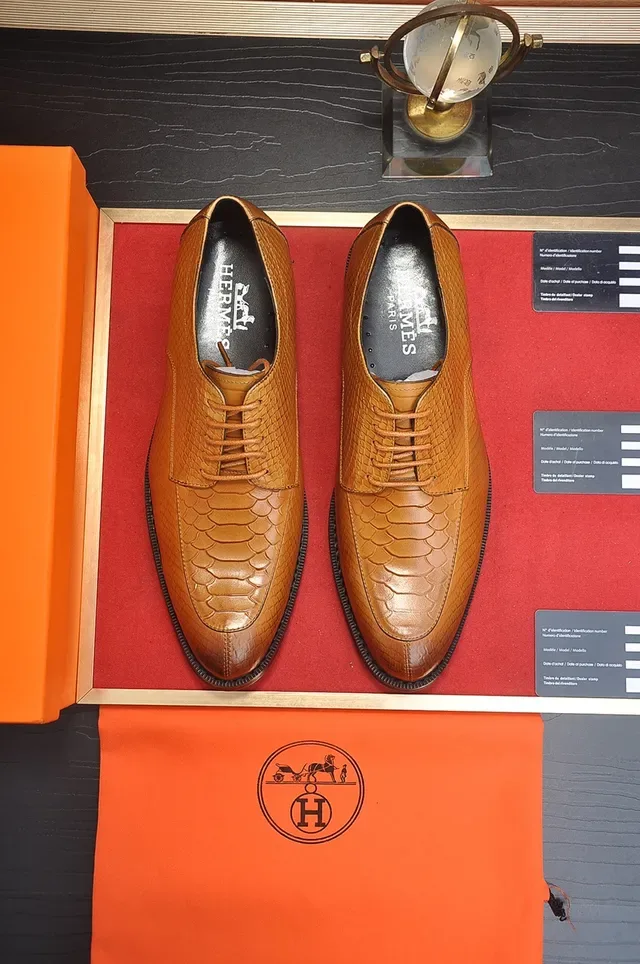 Tan Snake-Embossed Cap-Toe Oxford Shoes 5