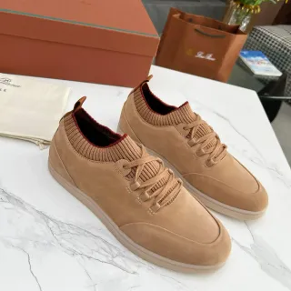 Zapatillas Lifestyle de Ante Tan con Cuello Tricot