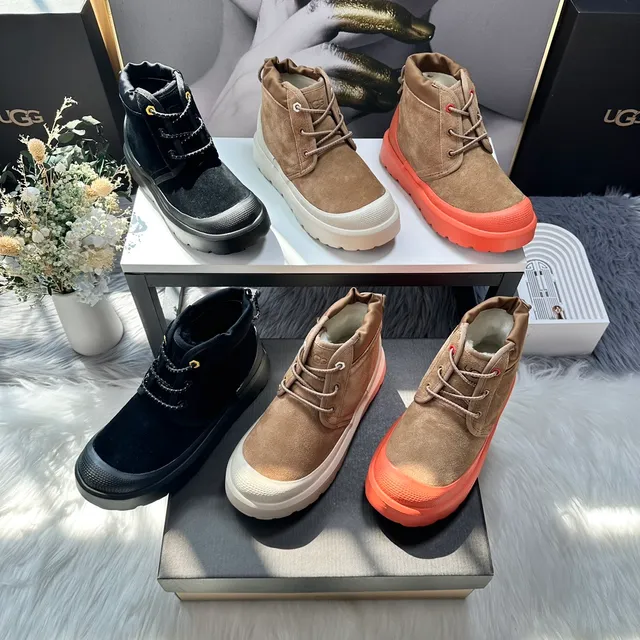 Botas de tobillo de ante color tan con cordones y plataforma chunky 4