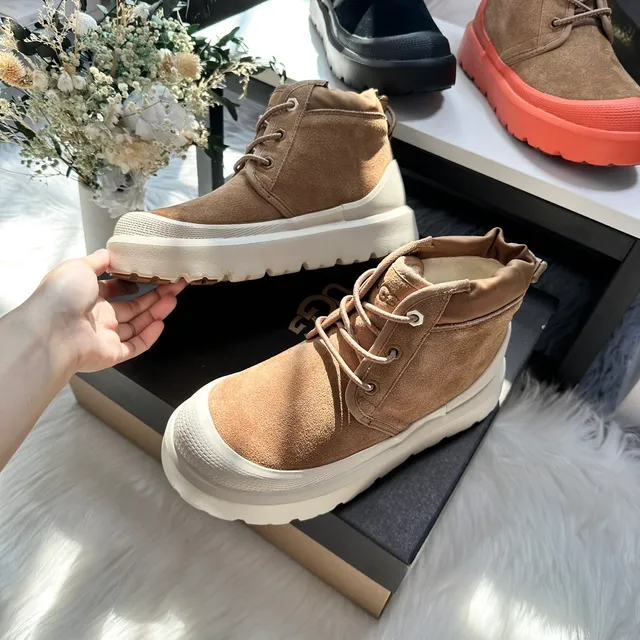Botas de tobillo de ante color tan con cordones y plataforma chunky 9