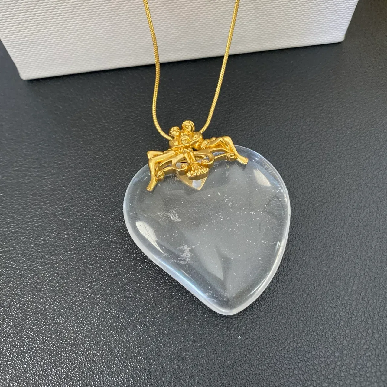 Transparent Gold Heart-Shaped Pendant Translucent Stone Necklace 6