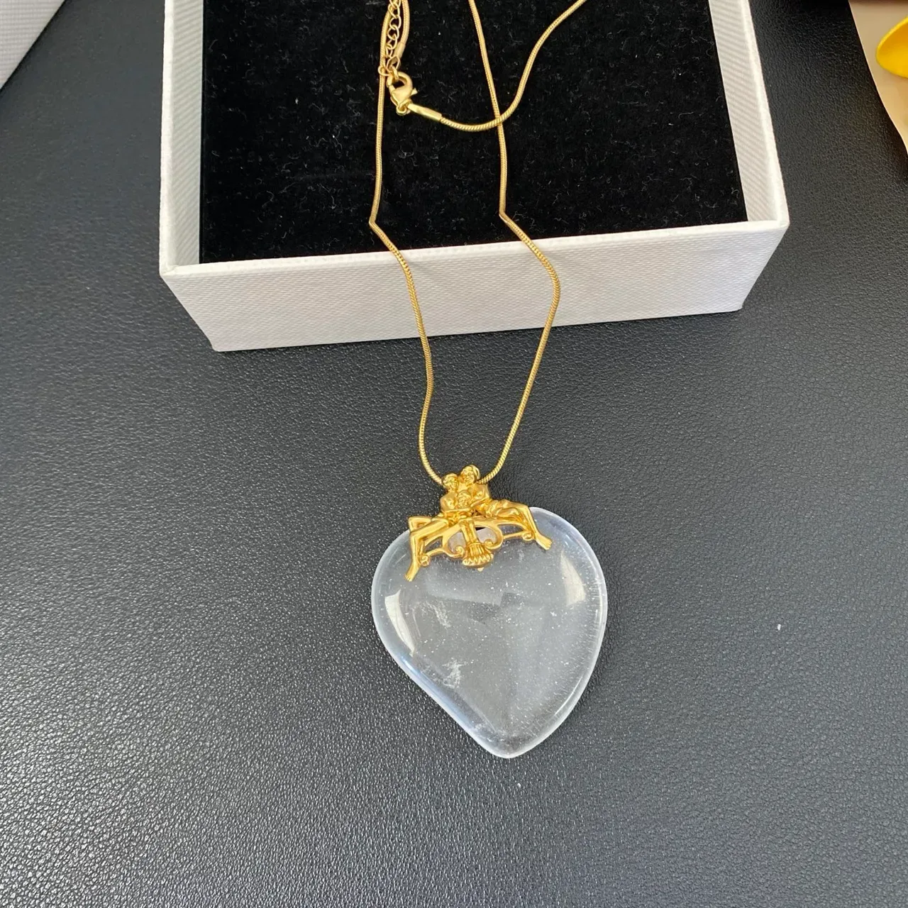 Transparent Gold Heart-Shaped Pendant Translucent Stone Necklace 8