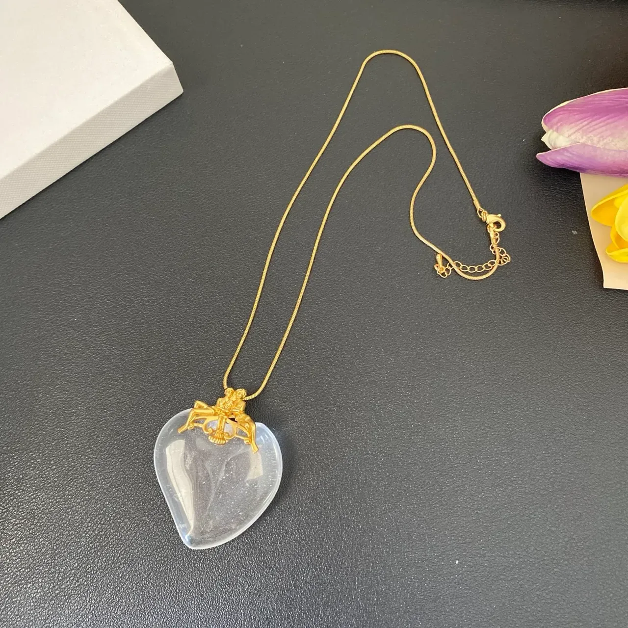 Transparent Gold Heart-Shaped Pendant Translucent Stone Necklace 9