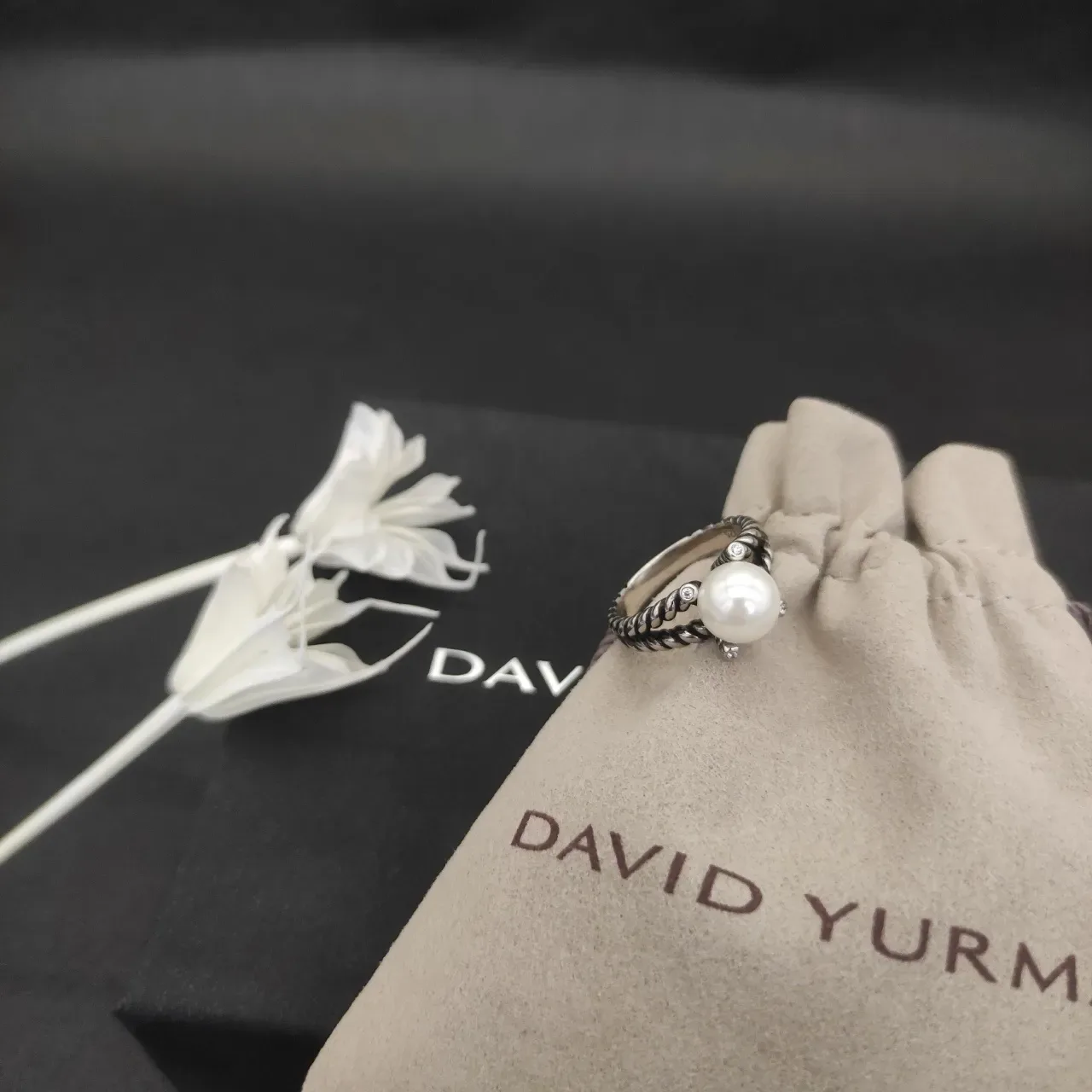 Twisted Rope Band Pearl Ring 2
