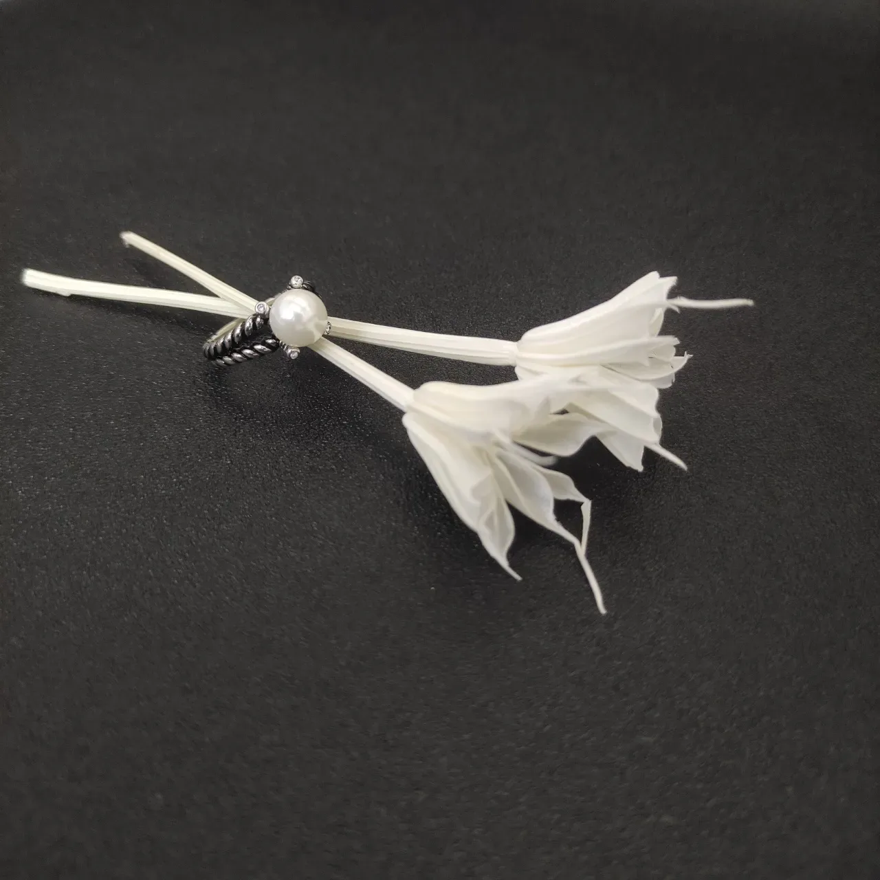 Twisted Rope Band Pearl Ring 8