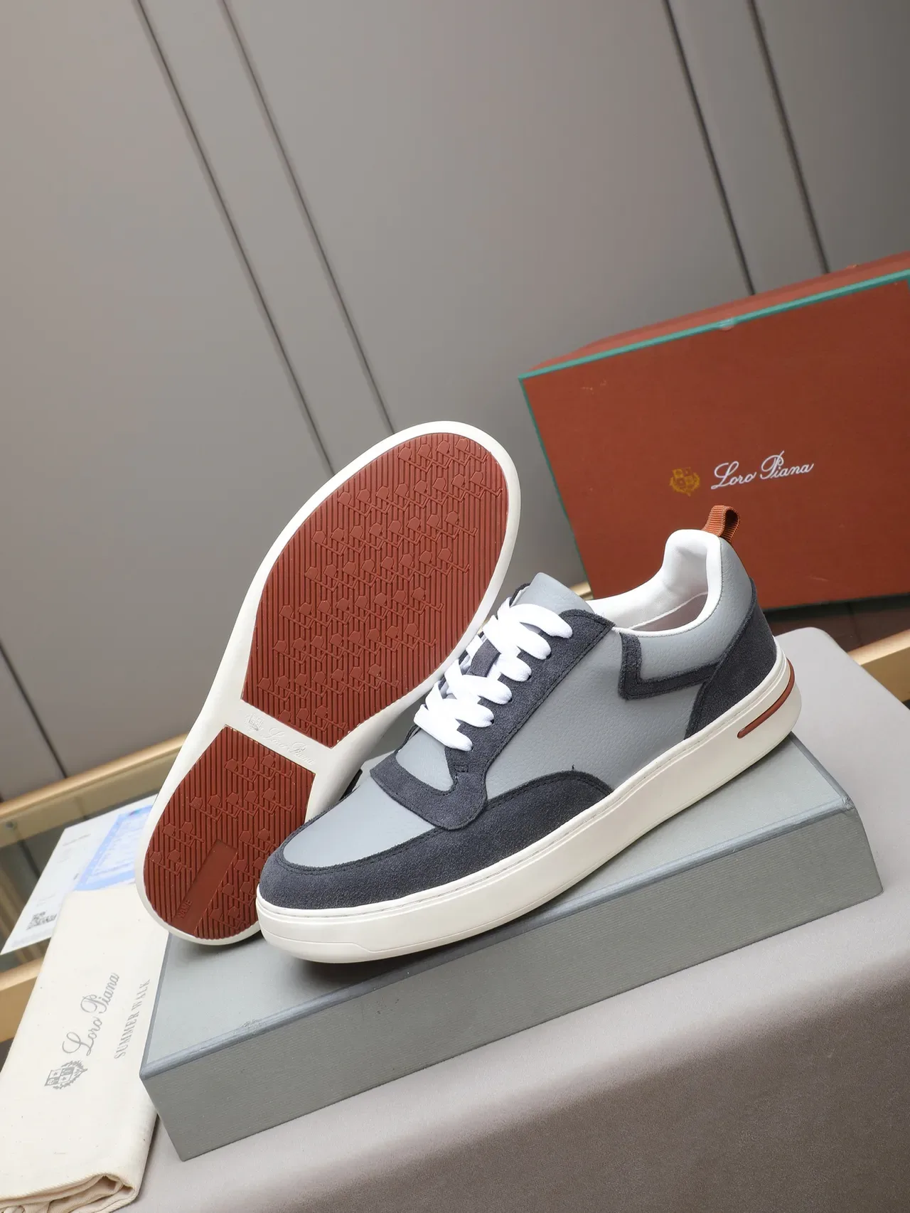 Two-Tone Gray Suede and Leather Low-Top Casual Sneaker 4